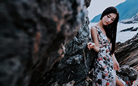 性感迷人的长发美女海边写真(9)