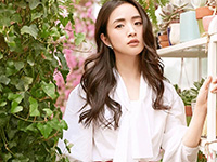 明星林依晨时尚性感写真(7)