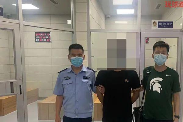 痛击“两卡”犯罪、斩断诈骗链条 滨州公安抓获12名涉“两卡”犯罪嫌疑人 痛击“两卡”犯罪、斩断诈骗链条 滨州公安抓获12名涉“两卡”犯罪嫌疑人