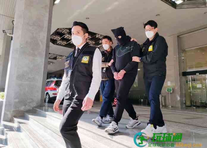 设工程投资及黑兑骗局先后呃逾45万 烂赌汉港珠澳大桥出境遇截