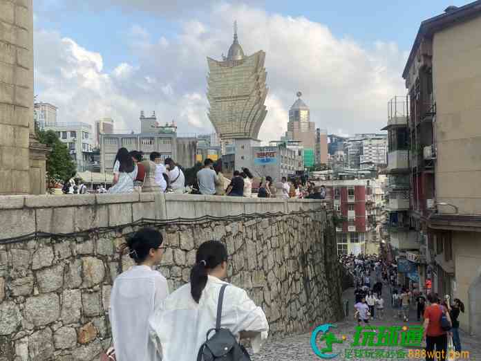 暑假将至文绮华指澳门酒店房已全开  旅客人均消费较疫前翻倍
