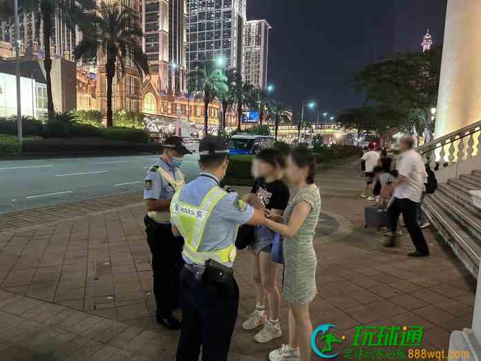 雷霆行动治安警巡查路氹金光大道及多区  截获7换钱党1卖淫女