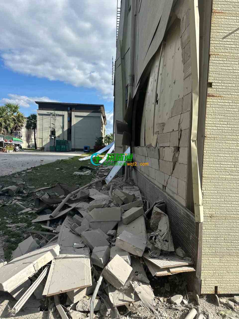 今天四大园区接连受到了爆破