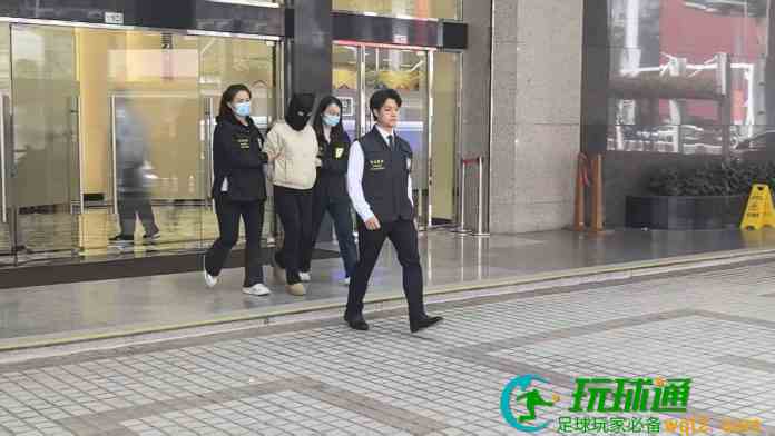 珠宝店涉不法汇兑女店员被捕 去年4月至今交易额逾4000万元